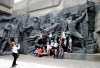 Kompleks gigantycznych, nadnaturalnej wielkości metalowych rzeźbiarskich kompozycji – pozostałości po Muzeum Wielkiej Wojny Ojczyźnianej. Przedstawiają one „bohaterską obronę ZSRR przed agresją Niemiec”.