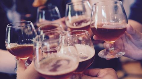 Instytut Jagielloński: nie ma mniej szkodliwych alkoholi